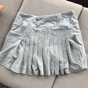 CRZ YOGA Women's Quick-Dry Athletic Sports Skirt w Inner Shorts Size XS